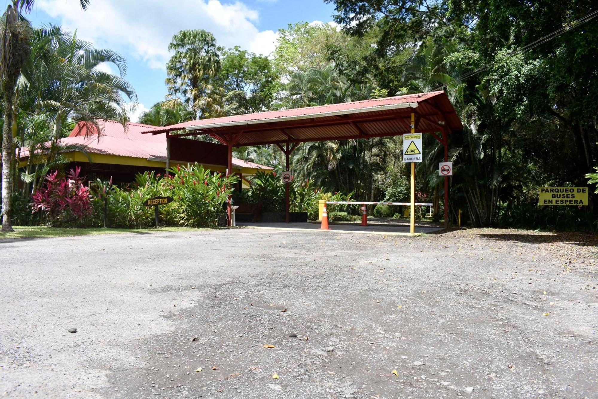 Hotel Arenal Country Inn La Fortuna Exterior photo