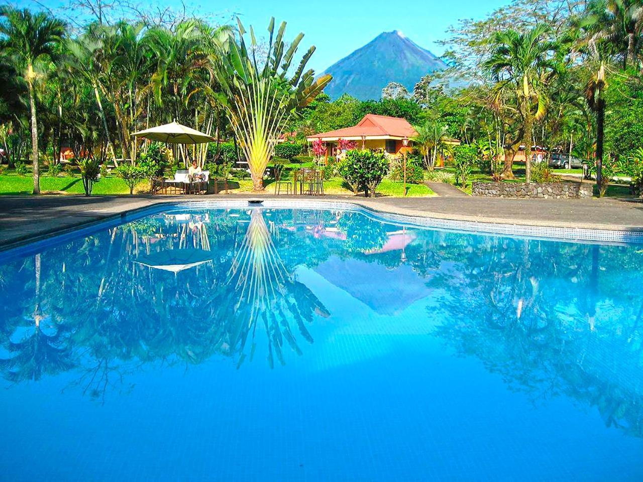 Hotel Arenal Country Inn La Fortuna Exterior photo